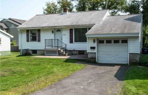 GREAT STARTER HOME, RETIREMENT HOME OR INVESTMENT PROPERTY
.10 ACRES NEW HARTFORD
ONEIDA COUNTY, NY<br>SOLD!<br>0.10 Acres<br>Utica, NY  13502, NY<br>$159,900.00<br>